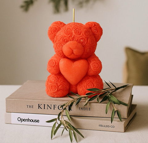Zennor Rose Teddy Bear Candle – Heart Edition